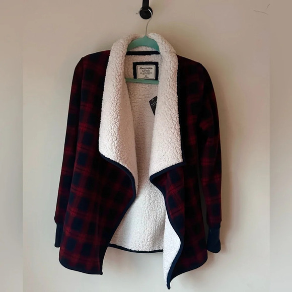 Abercrombie & Fitch Buffalo Plaid Sherpa Lined Jacket - Sz XS - NWT - Picture 1 of 6